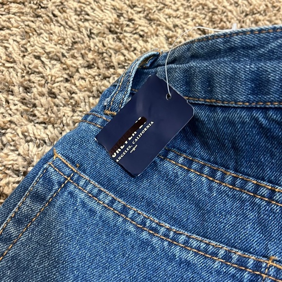 NWT FOREVER 21 denim shorts - Picture 6 of 6